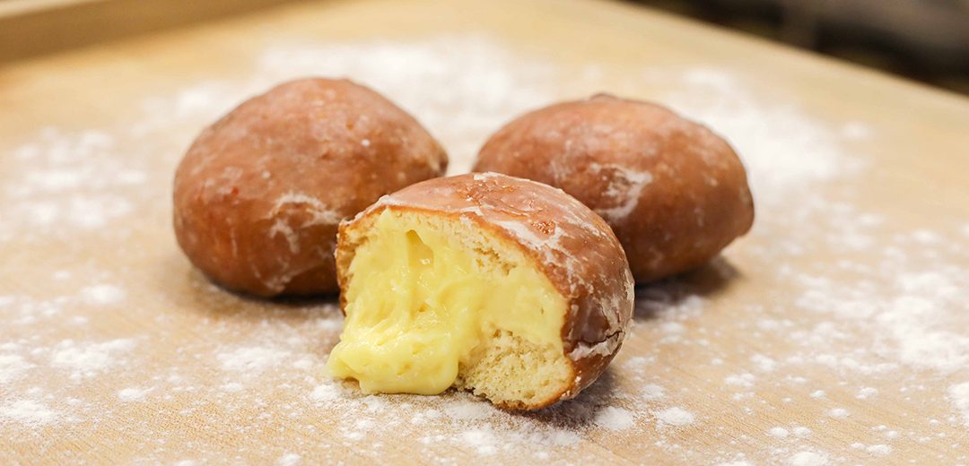 Celebrate Paczki Season at Zehnder’s Bakery!